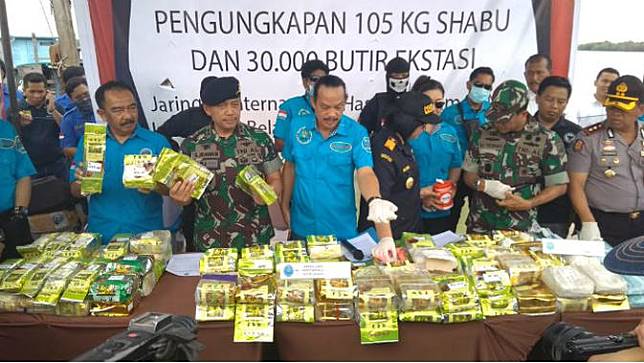 Pengungkapan Kasus 105 Kg Shabu Dan 30 Ribu butir ekstasi di Wilayah Sumatera Utara