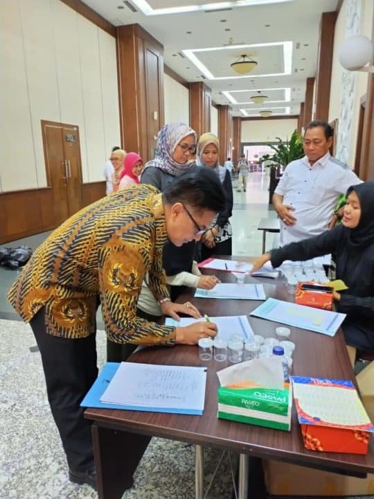 Kementerian PPN/BAPPENAS Laksanakan Inpres Dengan Tes Urine Auto Draft