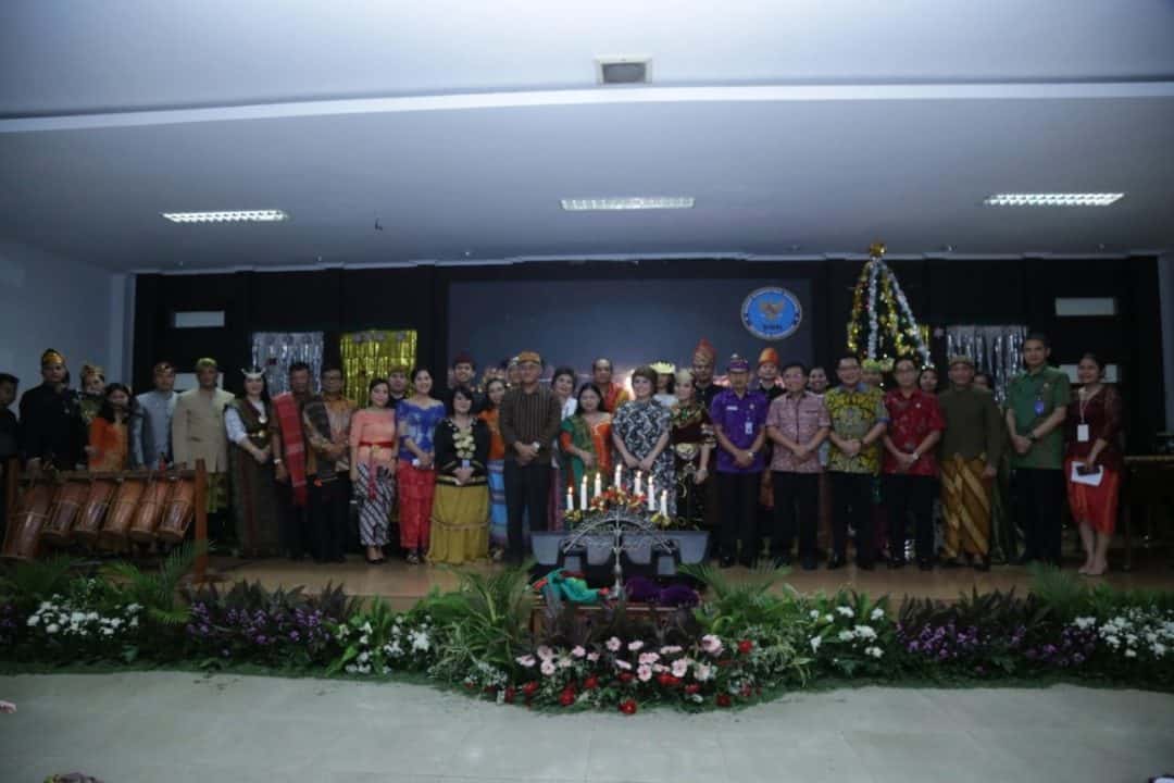Natal BNN 2019; “Hiduplah Sebagai Sahabat Bagi Semua Orang” Natal BNN 2019; “Hiduplah Sebagai Sahabat Bagi Semua Orang”