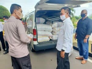 BNNP Aceh Serahkan 30.000 Masker Gratis ke Polda Aceh