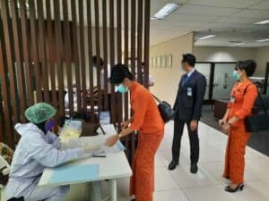 Garuda Indonesia Laksanakan Tes Urine Bagi Direksi dan Air Crew