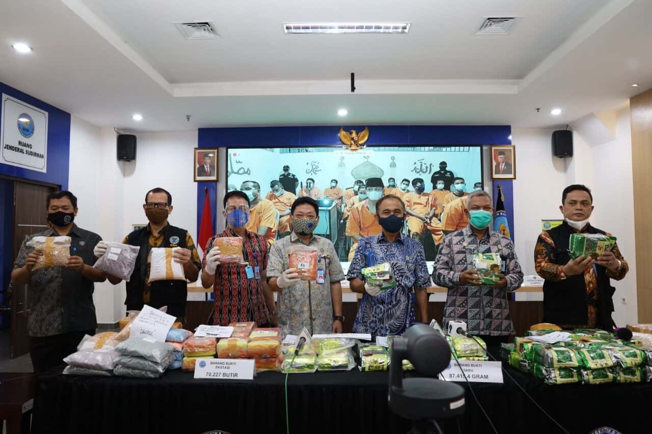 BNN RI Ungkap Kasus Narkoba Dengan Barang Bukti 87.415,4 Gram Sabu, 70.227 Butir Ekstasi Dan 19 Tersangka