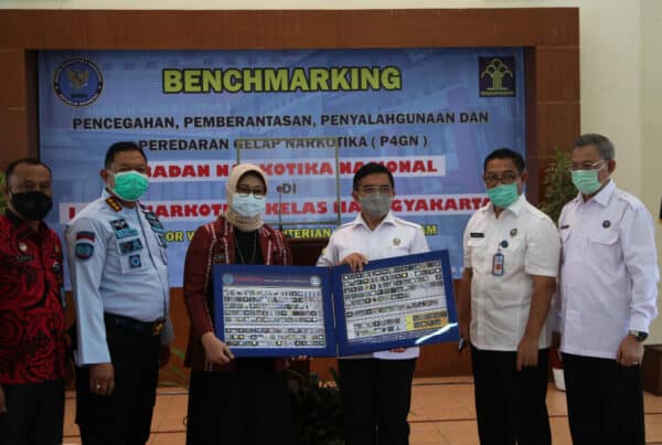 Lapas Narkotika Yogyakarta Berkomitmen Jadi Lapas Bersinar Lapas Narkotika Yogyakarta Berkomitmen Jadi Lapas Bersinar