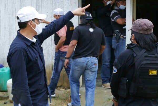 BNN Sisir Lokasi Persembunyian Bandar Sabu di Madura BNN Sisir Lokasi Persembunyian Bandar Sabu di Madura