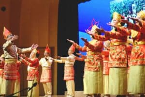 Sukacita Penuh Semangat Warnai Bandung Choral Festival