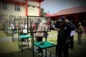 Perkuat Sinergi, BNN RI dan Forkopimda Riau Ikuti Kegiatan Menembak Eksibisi