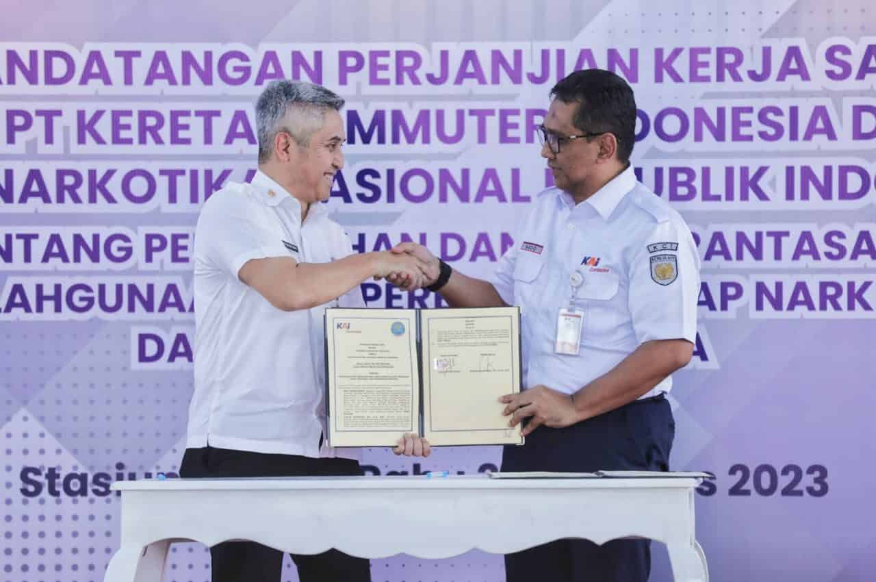 Tanda Tangani Perjanjian Kerja Sama BNN - KCI Wujudkan Indonesia Bersinar