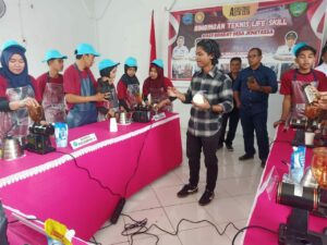 Bimbingan Teknis Life Skill Bagi Masyarakat Kawasan Rawan Narkoba di Provinsi Sulawesi Selatan