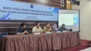 Raker Sinergi Stakeholder pada Kawasan Rawan Narkoba di Provinsi Riau Raker Sinergi Stakeholder pada Kawasan Rawan Narkoba di Provinsi Riau