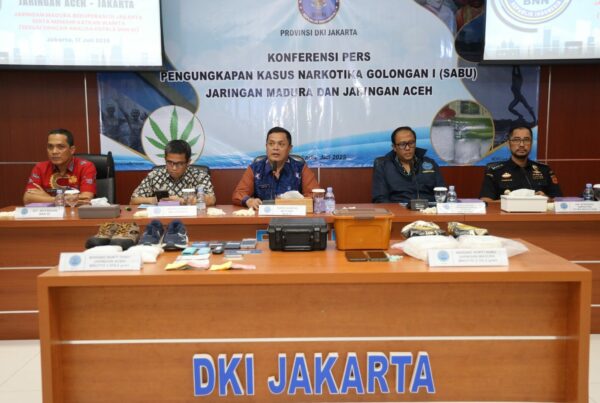 SINERGI BNN PUSAT DAN DAERAH: BNNP DKI JAKARTA SITA 3,1 KG SABU