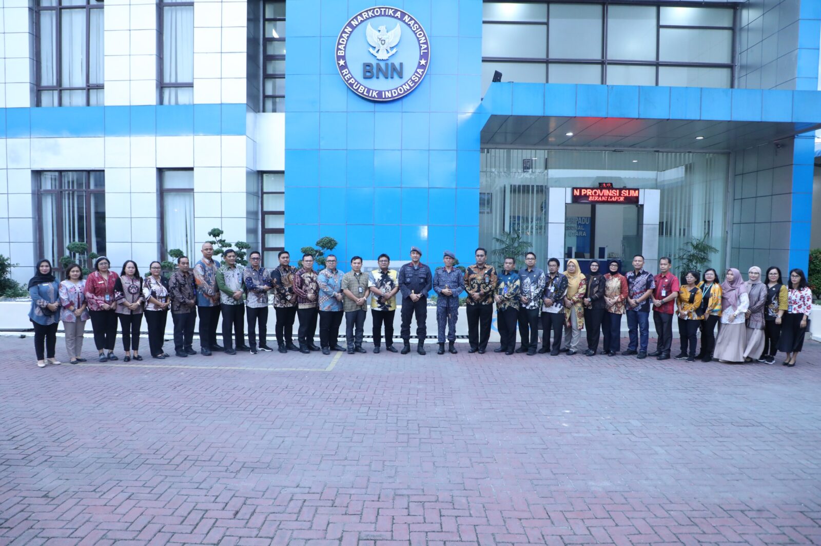 KEPALA BNN RI KUNJUNGI BNNP SUMUT, BERI SEMANGAT WAR ON DRUGS FOR HUMANITY