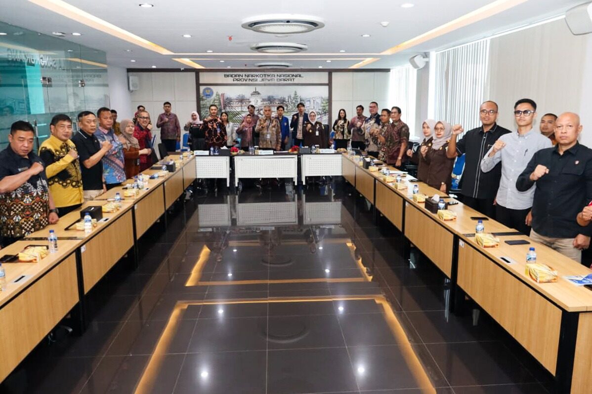 BNN GELAR AUDIENSI KUMPULKAN MASUKAN PERUBAHAN RUU NARKOTIKA DAN PSIKOTROPIKA DI JABAR