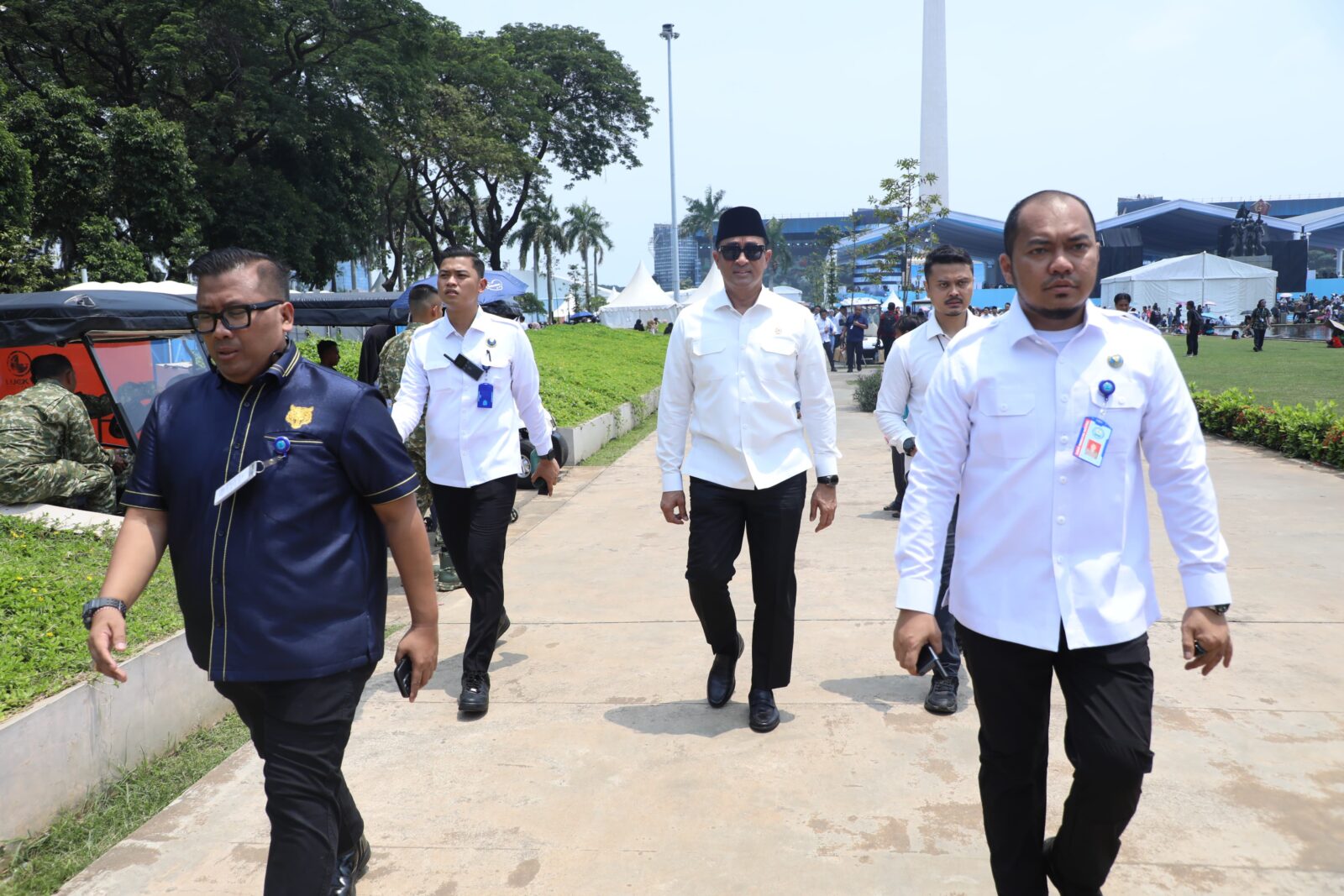KEPALA BNN RI HADIRI HUT KE-80 TNI