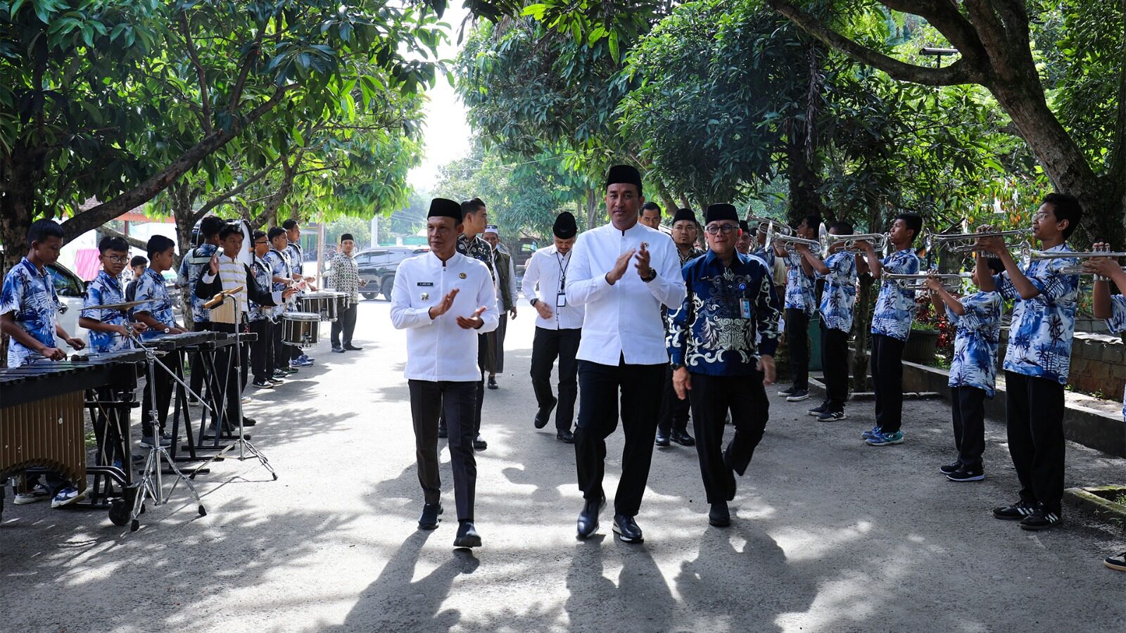 WASPADA NARKOBA DI LINGKUNGAN PESANTREN, KEPALA BNN RI EDUKASI SIVITAS AKADEMIKA UMMUL QURO
