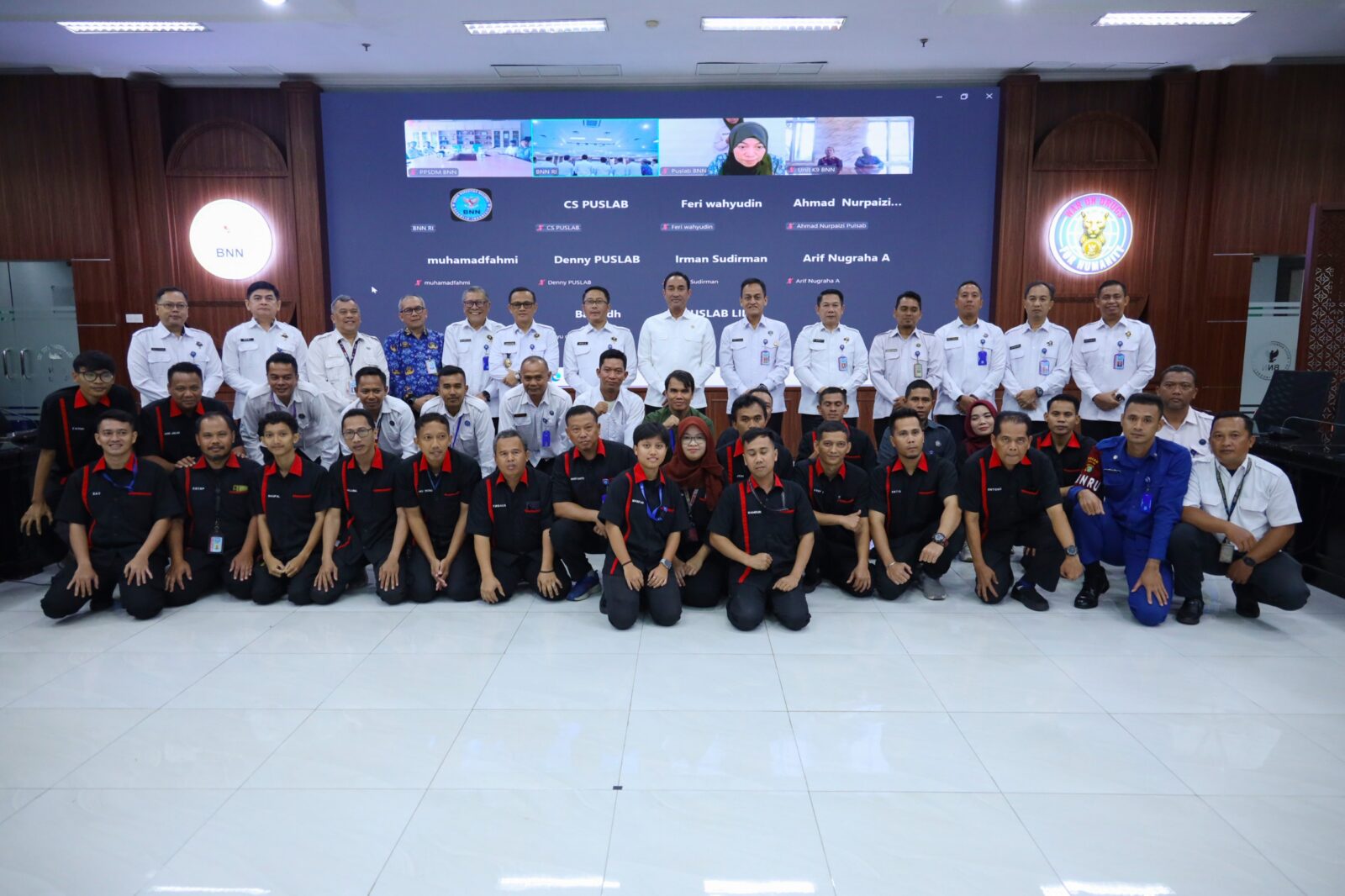 BNN GELAR PEMBINAAN ROHANI DAN MENTAL SERTA BAKTI SOSIAL BAGI PEGAWAI