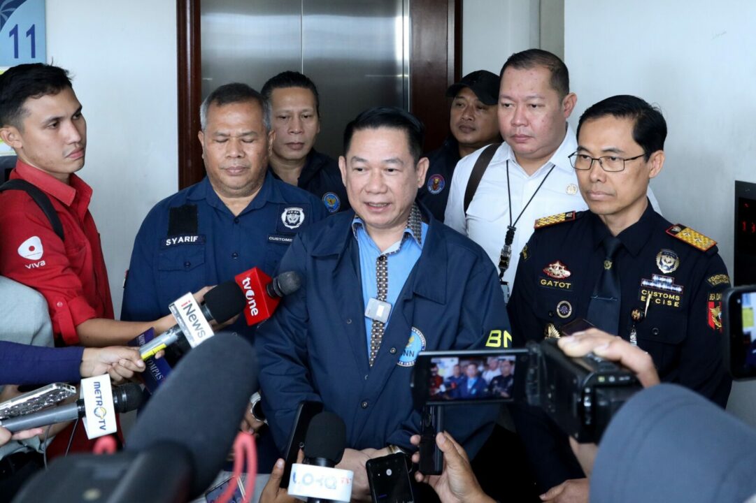 KOLABORASI BNN, BEA DAN CUKAI, SERTA IMIGRASI BONGKAR JARINGAN NARKOTIKA BERKEDOK VAPE DAN MINUMAN ENERGI, SELAMATKAN RIBUAN GENERASI MUDA