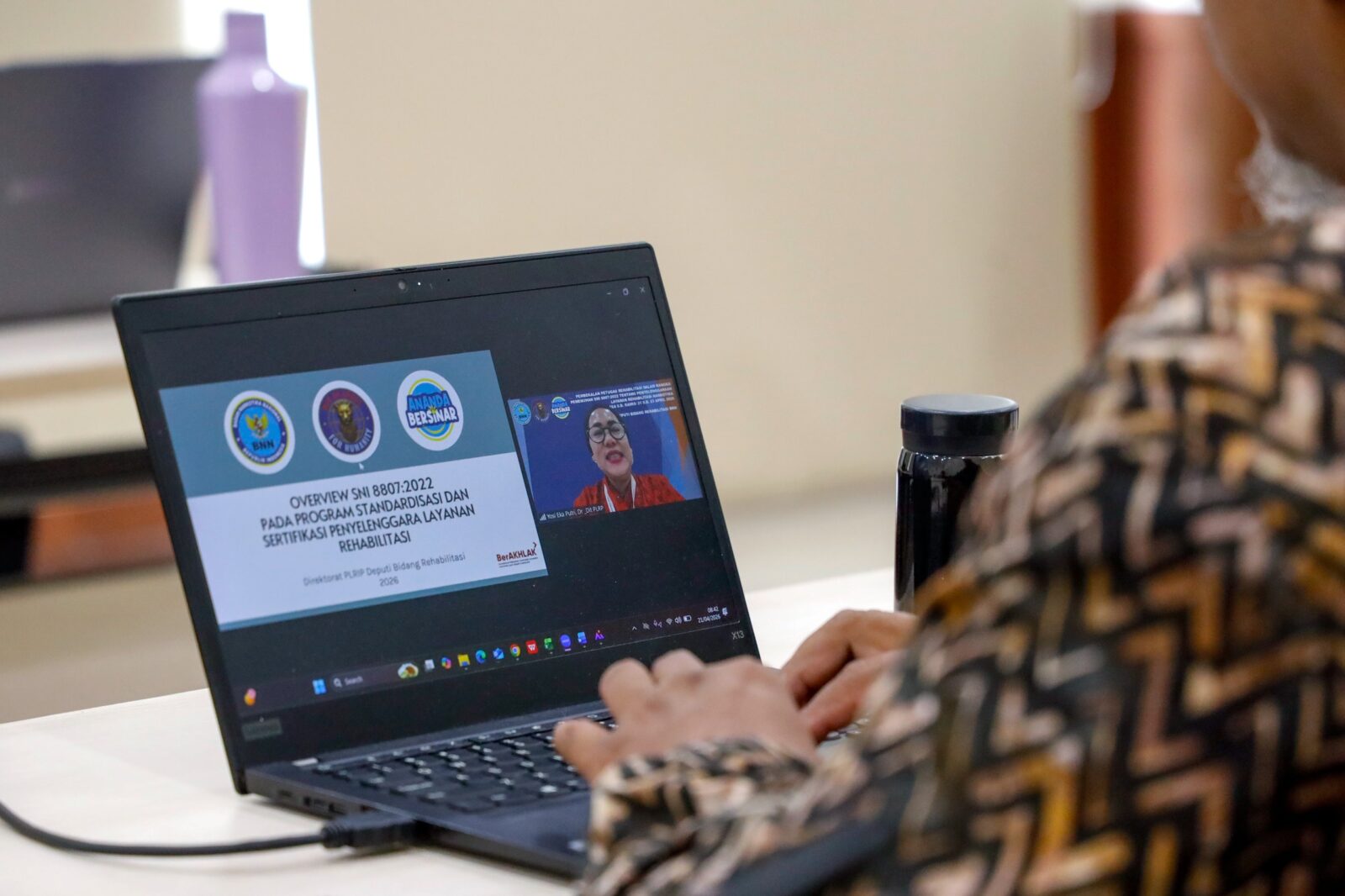 BNN GENJOT STANDARDISASI REHABILITASI, BEKALI 100 PETUGAS DENGAN SNI 8807:20221