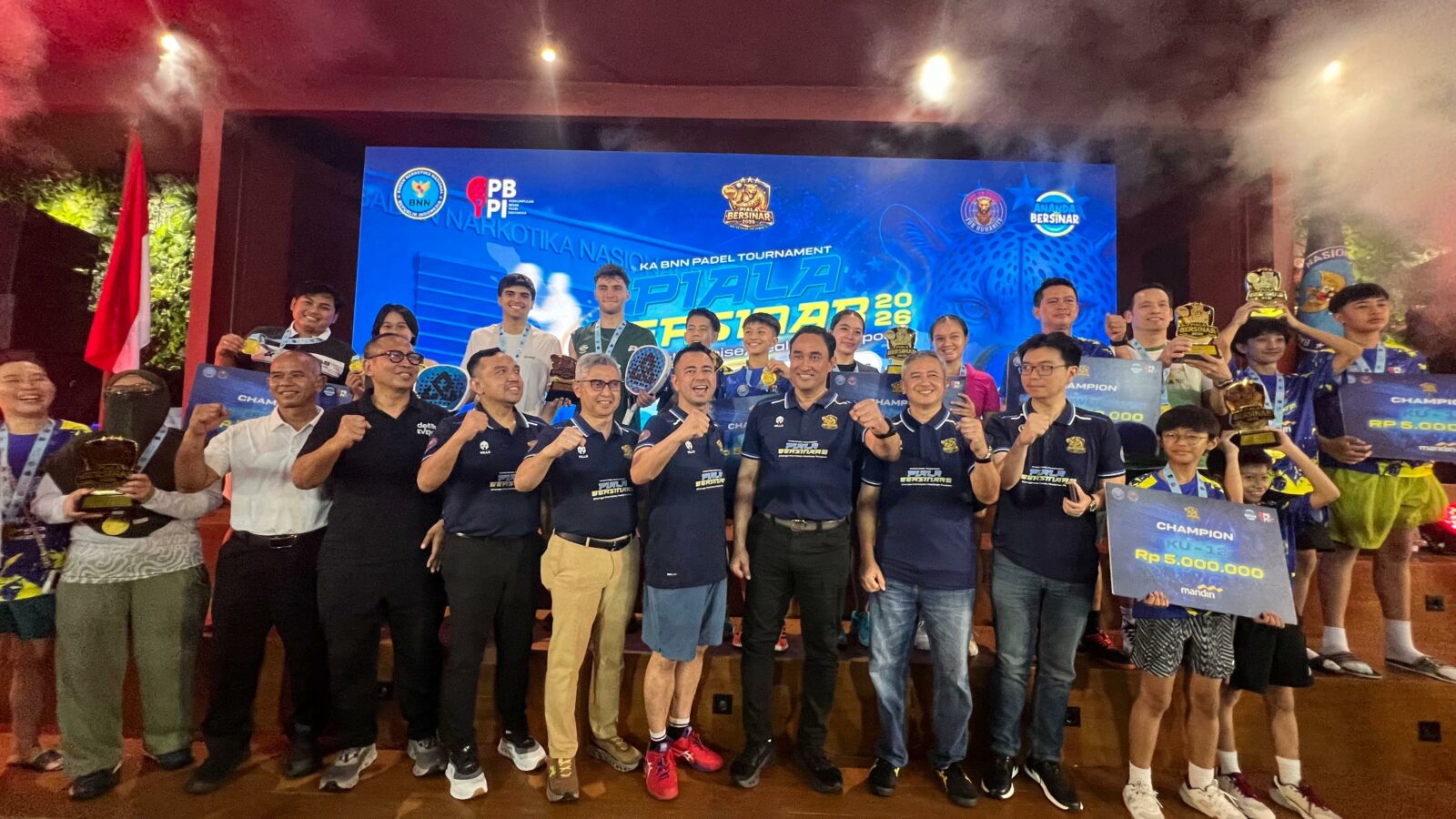 AKHIRI PADEL TOURNAMENT PIALA BERSINAR 2026, KEPALA BNN RI DORONG GENERASI MUDA HIDUP SEHAT