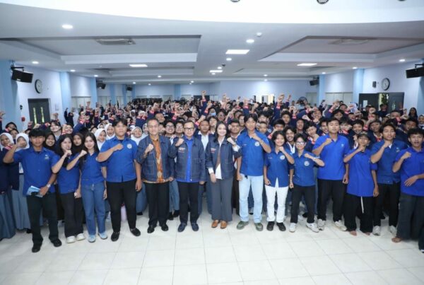 BNN DORONG PELAJAR JADI TELADAN TEMAN SEBAYA MELALUI PROGRAM ANANDA BERSINAR