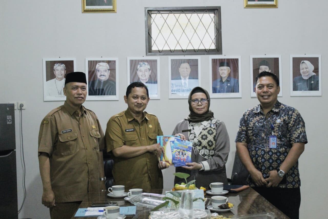 BNN DAN DISDIK KOTA CIREBON PERKUAT IMPLEMENTASI INTEGRASI KURIKULUM ANTI NARKOBA