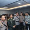 SERAH TERIMA PANJI TRIBRATA TANDAI ESTAFET KEPEMIMPINAN POLRI
